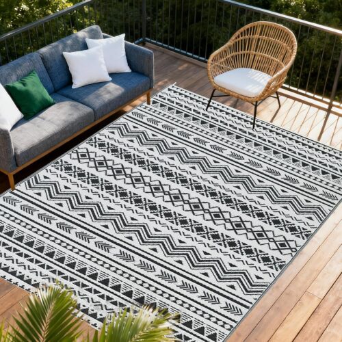 WILDROOTS 9x12 Feet Black and White Plastic Outdoor Rug, Stain Resistant Waterproof